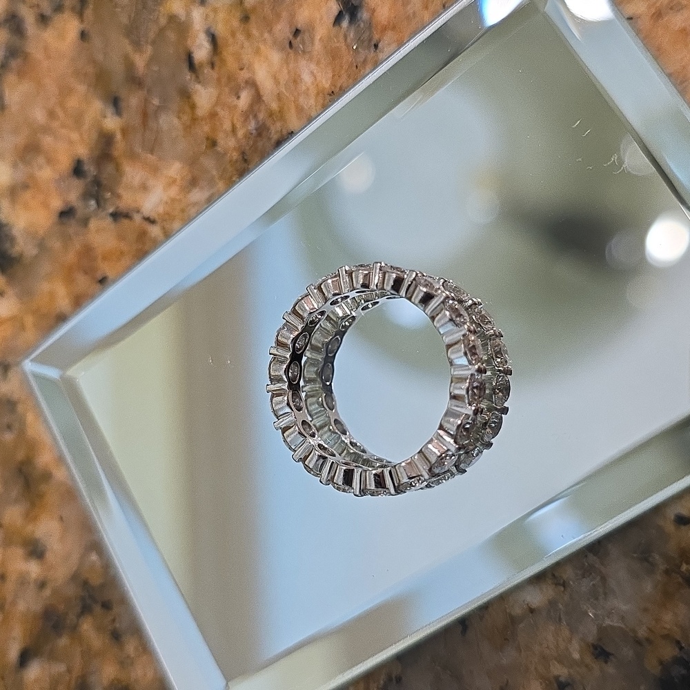 Platinum 2.88 CT Diamond Eternity Band - SZ 6 - Picture 8 of 14